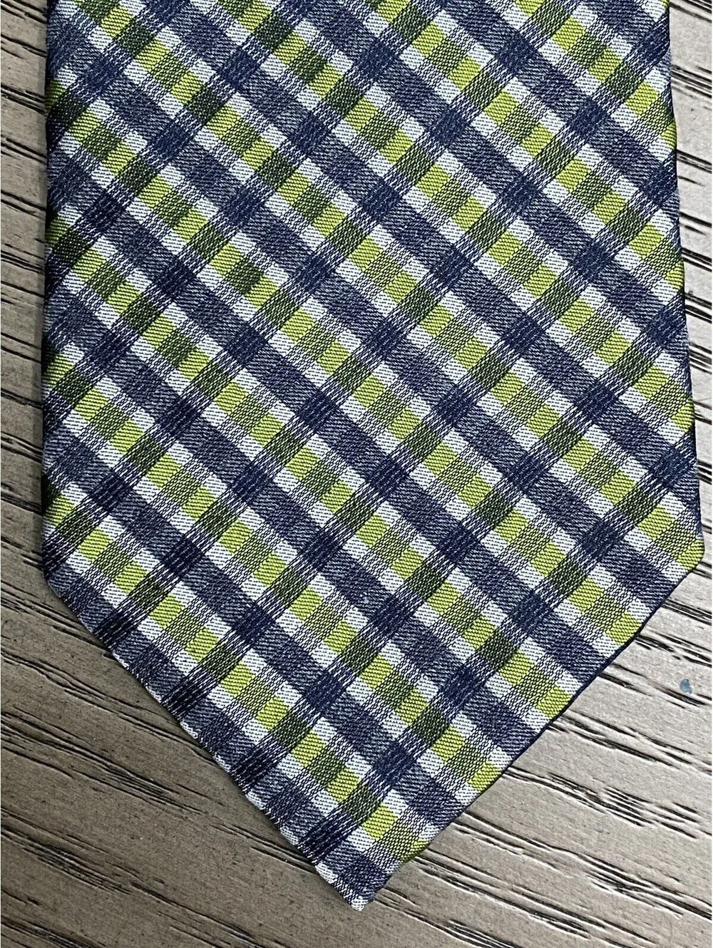 Calvin Klein Mens Necktie Green Gray Check Plaid Slim Tie Silk Blend